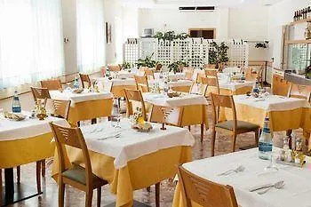 Hotel Belvedere Porto SantʼElpidio