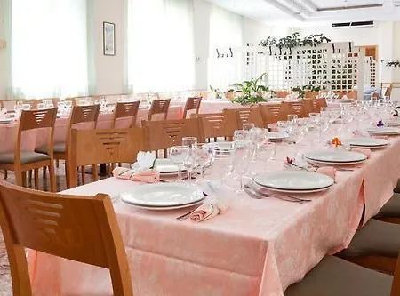 Belvedere Hotel 3*
